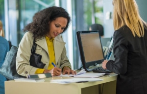 Excelência, eficiência e confiança: por que os cartórios devem adotar a NBR 15906 e a ISO 9001